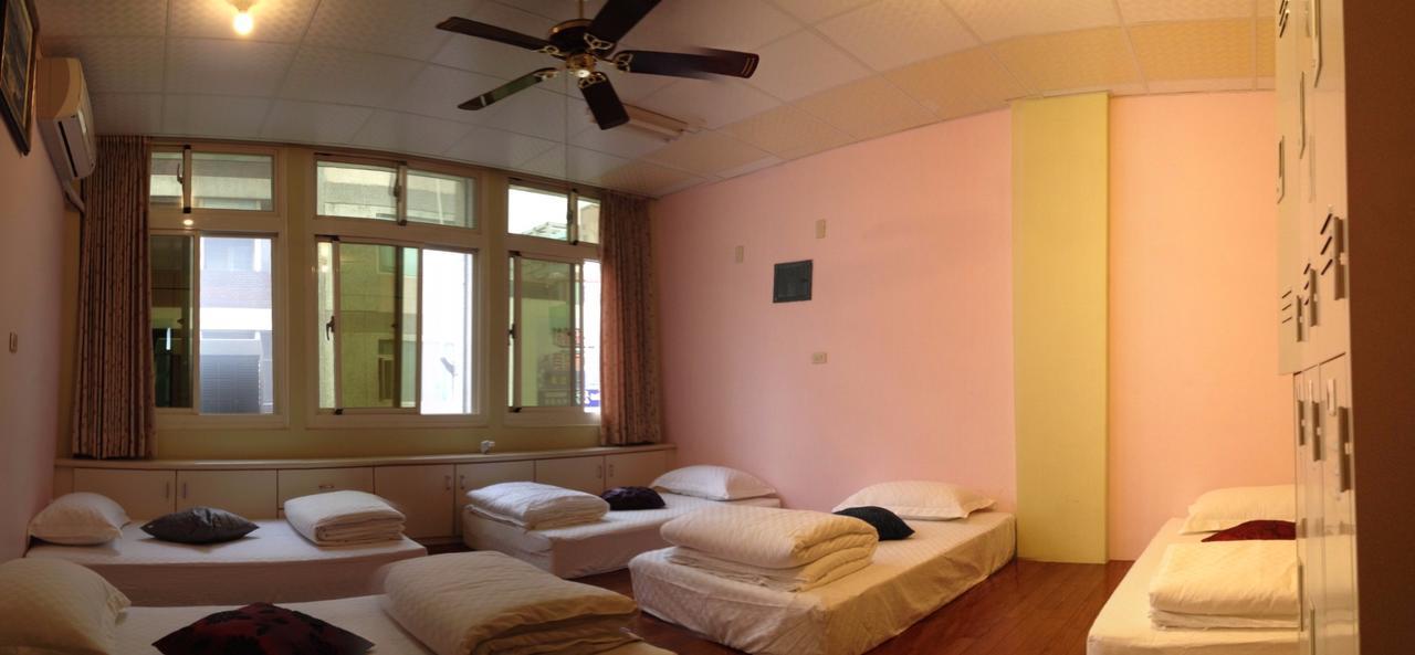Handy Hostel Хуалиен Сити Екстериор снимка