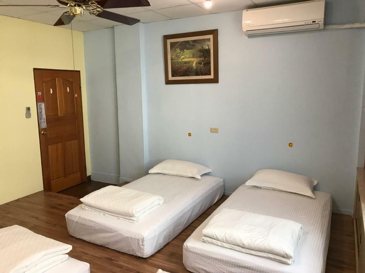 Handy Hostel Хуалиен Сити Екстериор снимка